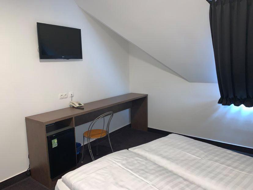 Hotel Zodiaco เซคซาร์ด ห้อง รูปภาพ